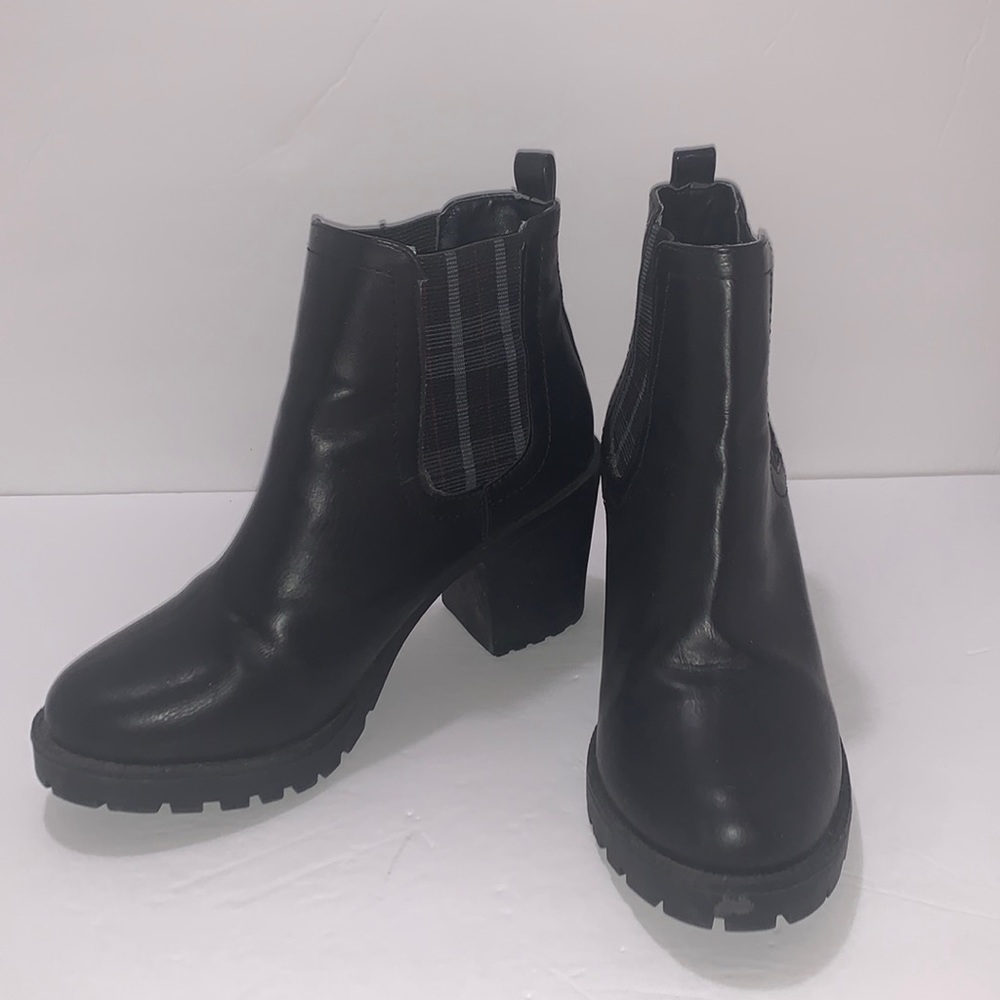 Zigisoho boots